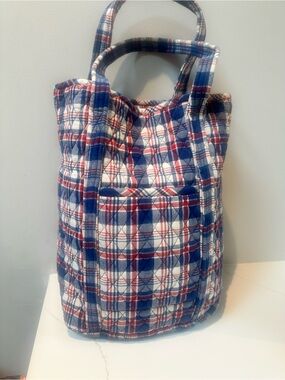 Sleeping partners quilted tote bag in red, white and blue